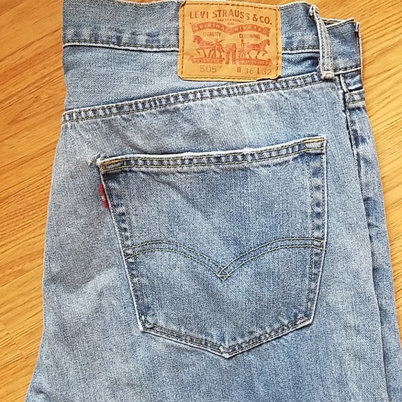 Levi's Other - Levi's 505 Jeans 36 x 32